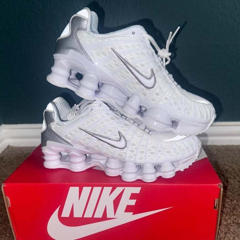 Nike Shox TL White Metallic Silver Sneakers Women's Size 7.5